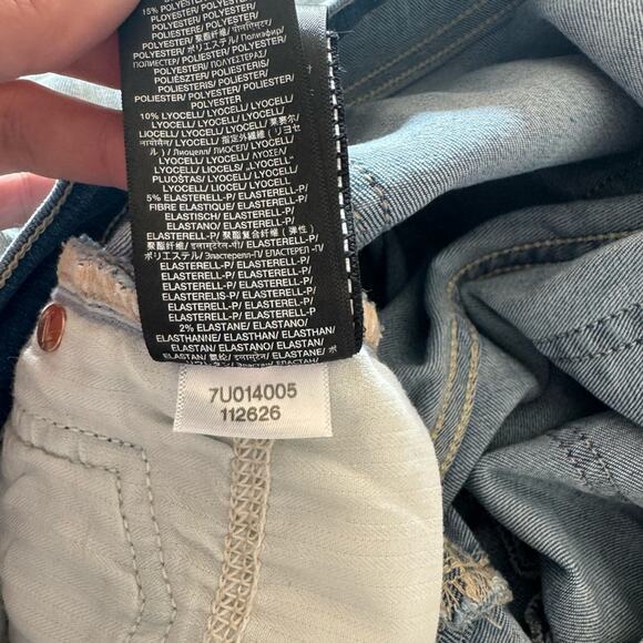 7FAM Skinny Ankle Light Wash Raw Wave Hem in size 30 - Picture 9 of 10